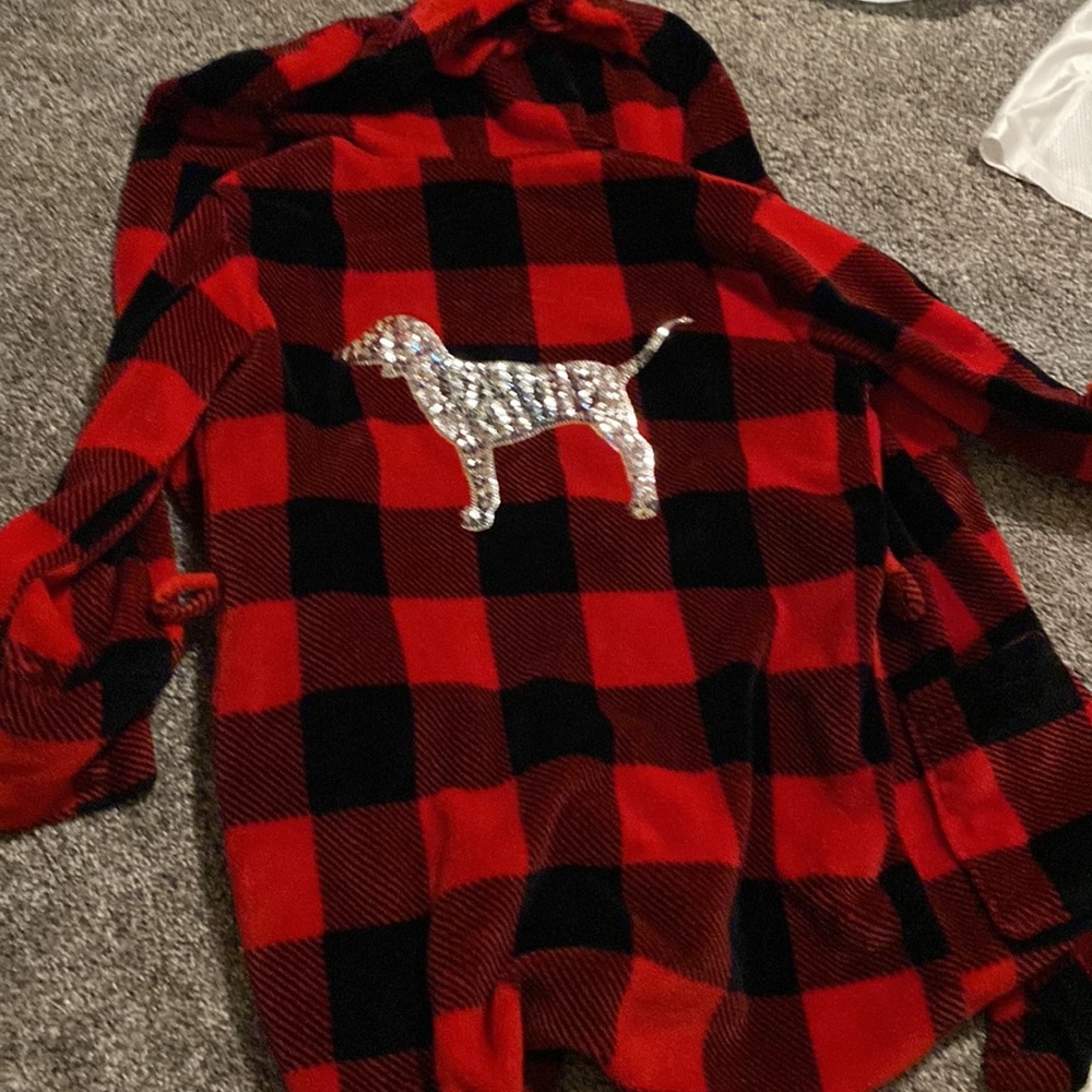 Victoria’s Secret Robe - Picture 2 of 3